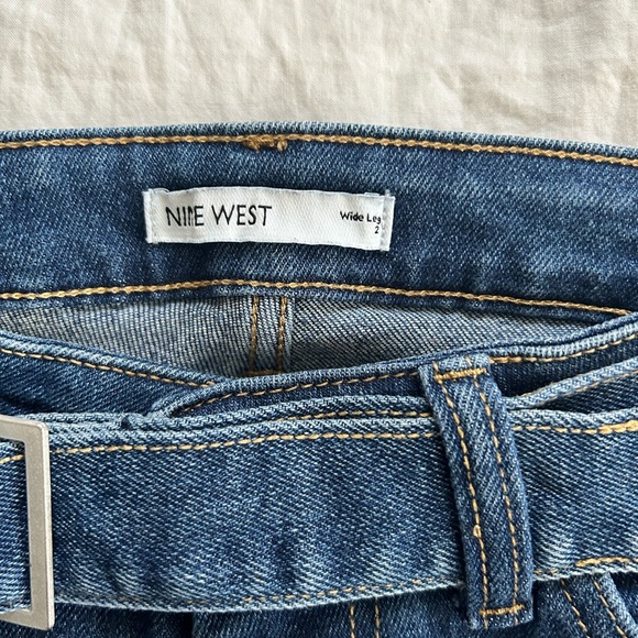 Nine West Wide Cropped Jeans - Picture 5 of 6